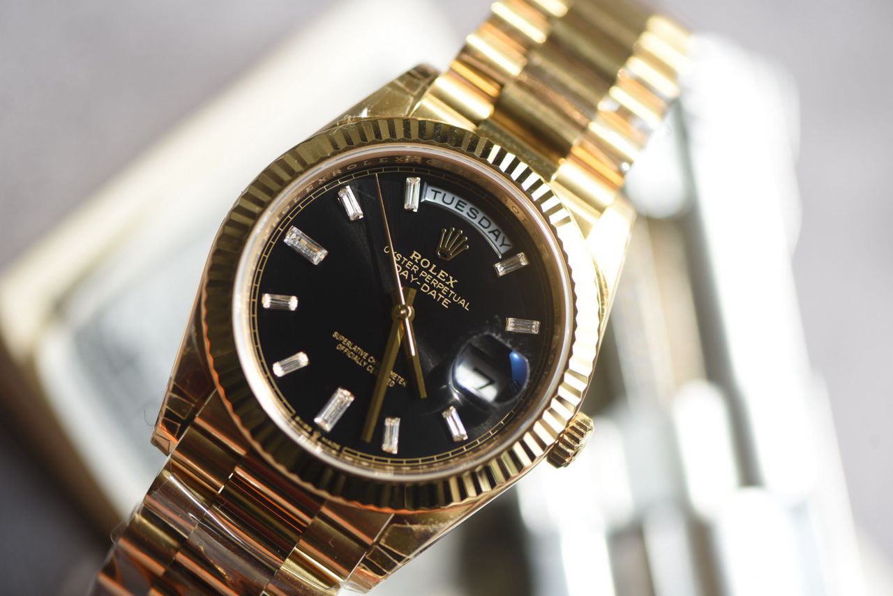 视频评测VS厂182 克 配重版劳力士星期日历型系列m228238-0059腕表(黑冰糖) /  