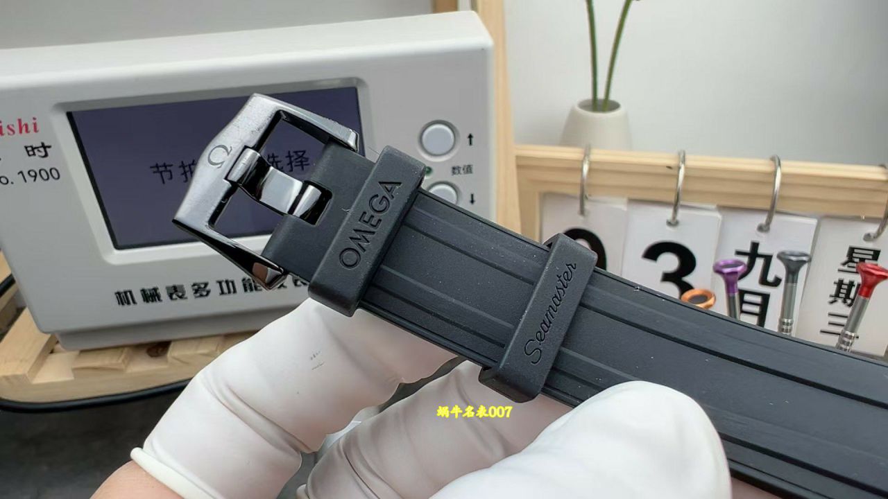 视频评测VS厂V4墨黑欧米茄海马复刻高仿手表210.92.44.20.01.003腕表 /  