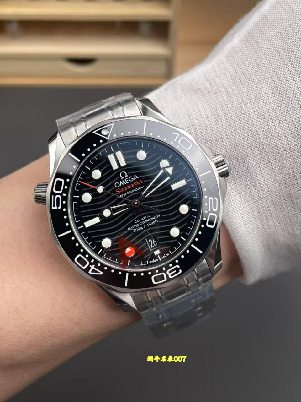 VS V4版本欧米茄海马系列210.30.42.20.01.001腕表 /  