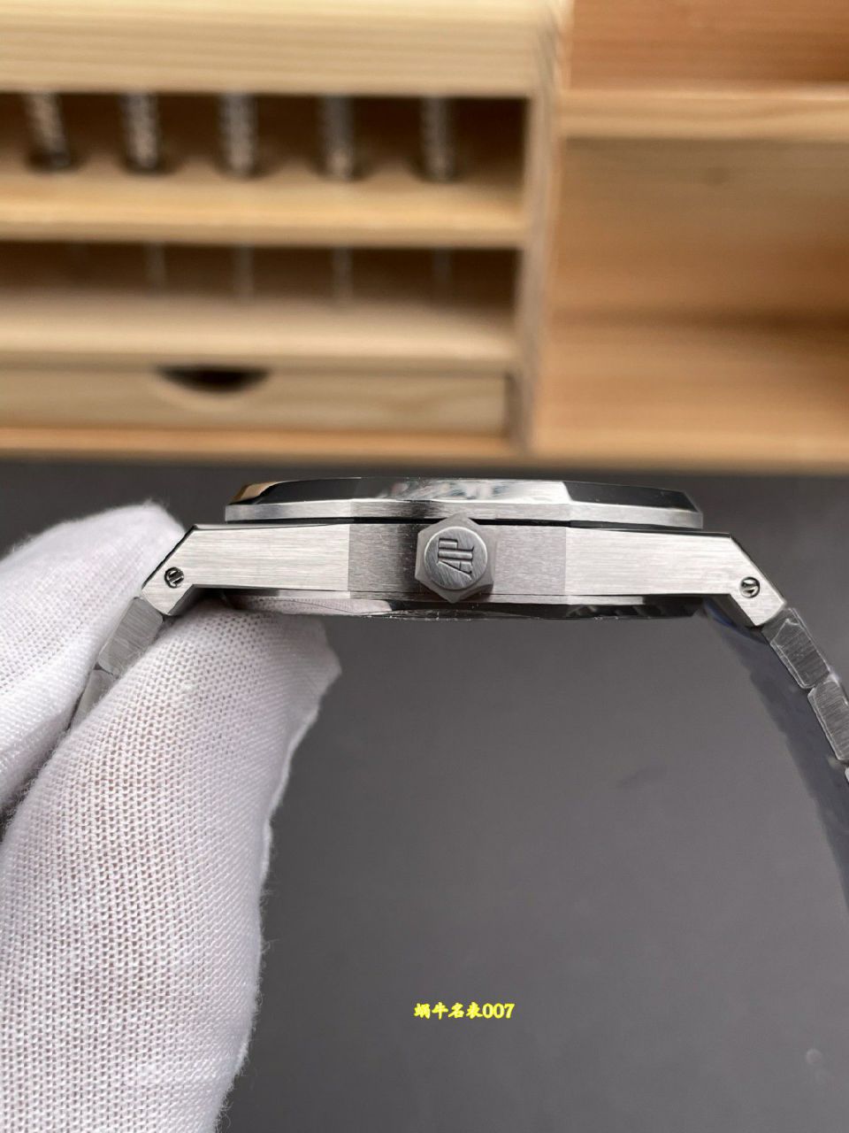 APS无卡度爱彼皇家橡树复刻15510ST.OO.1320ST.06腕表 /  