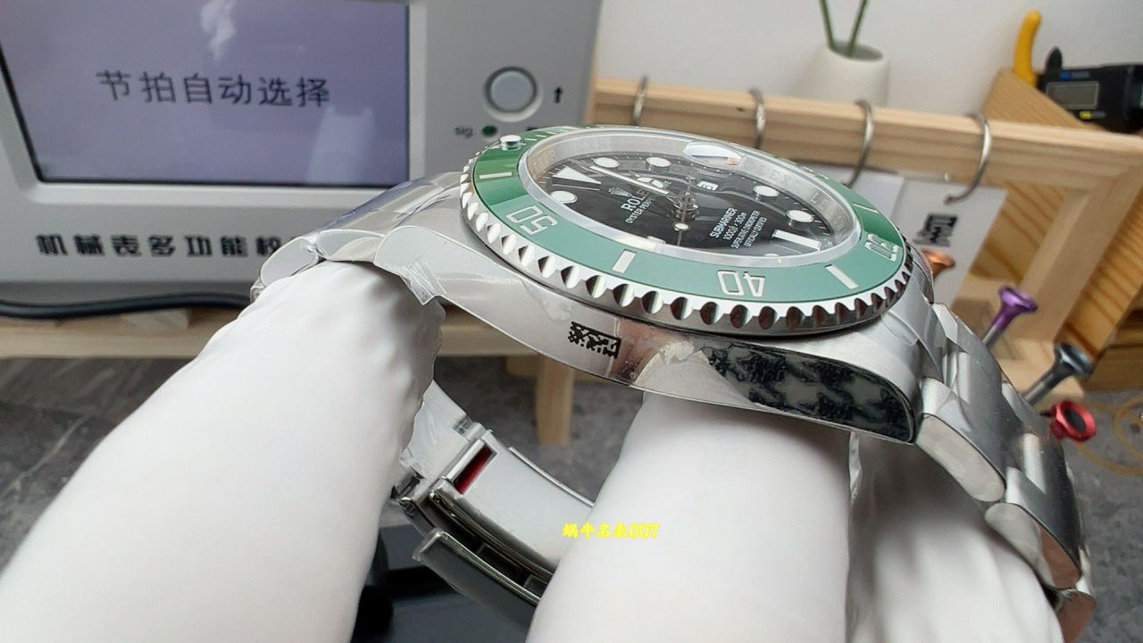 VS劳力士三代绿水鬼复刻手表潜航者型系列m126610lv-0002腕表 /   